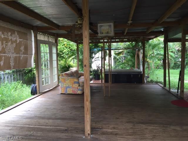 BYRDS CIRCLE - Residential