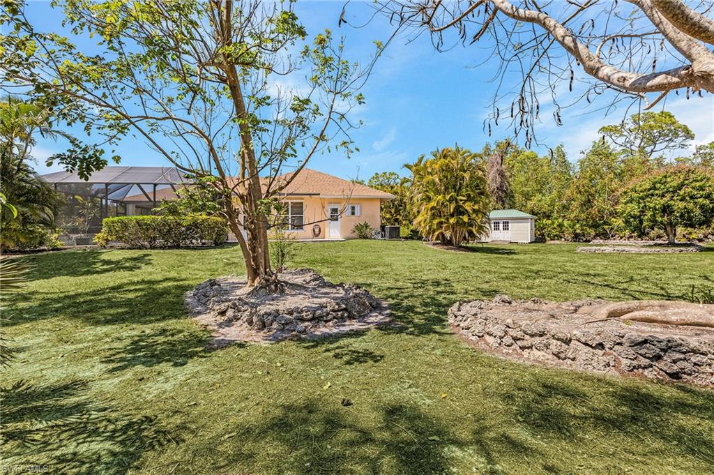 CHARLOTTE SHORES - Residential