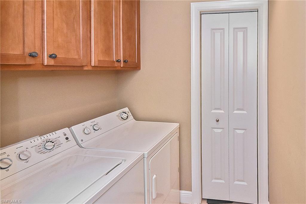 CAPE HARBOUR - Residential