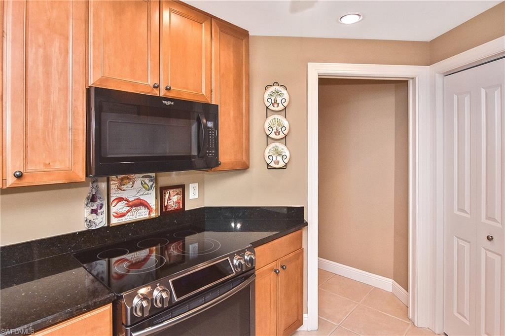 CAPE HARBOUR - Residential