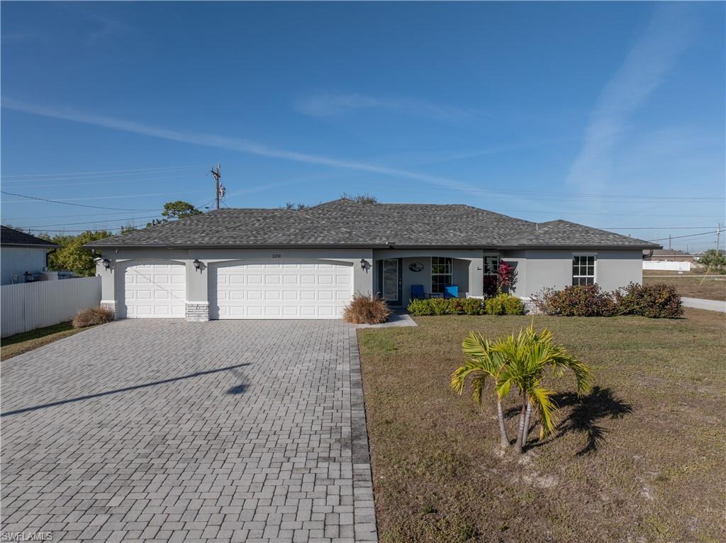 CAPE CORAL - Residential