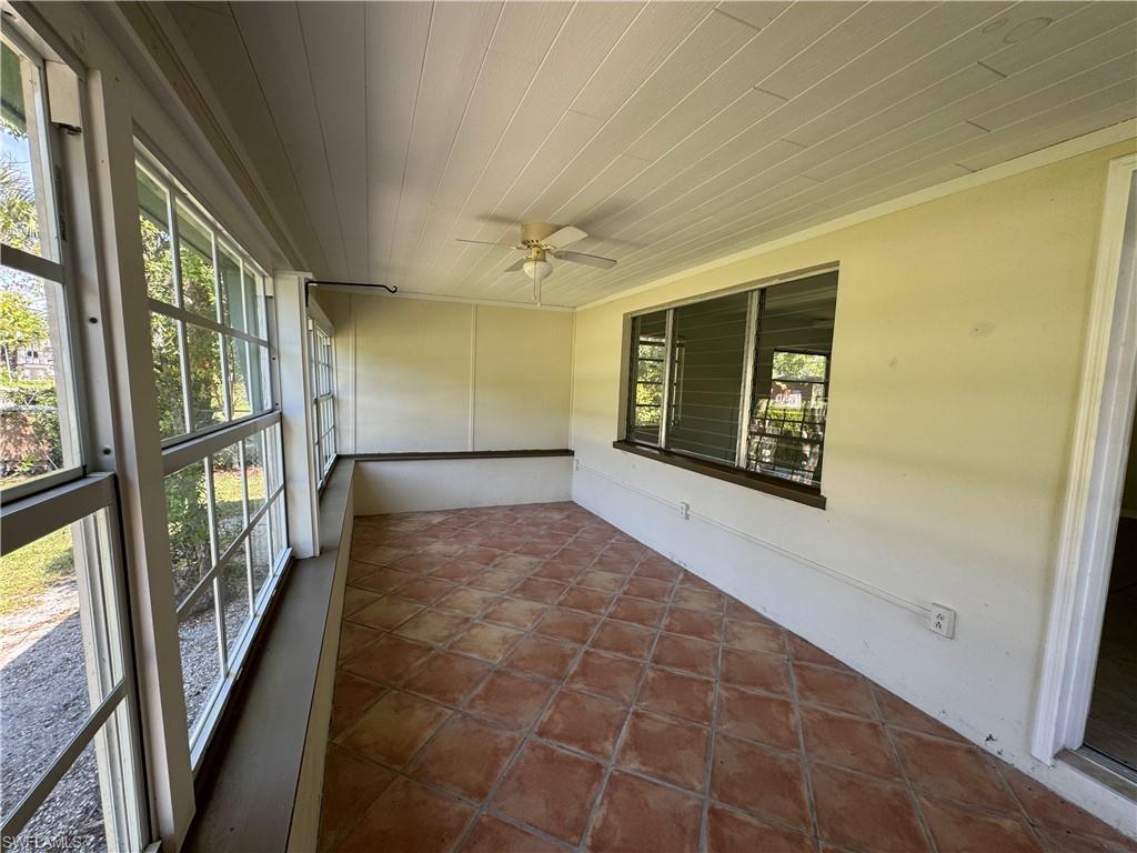 ROYAL PALM PARK - Residential