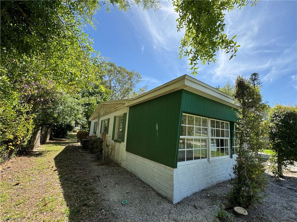 ROYAL PALM PARK - Residential