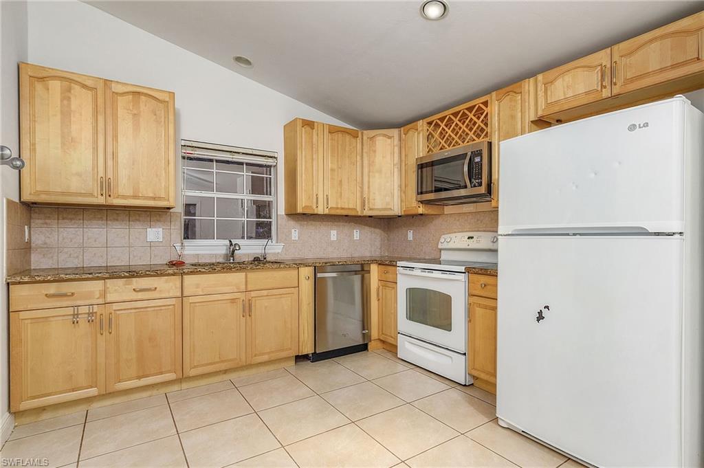 ARLINGTON TERRACE - Residential