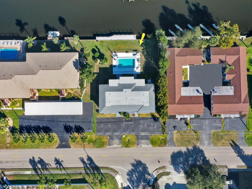 BIRCH COURT CONDOMINIUM - Residential