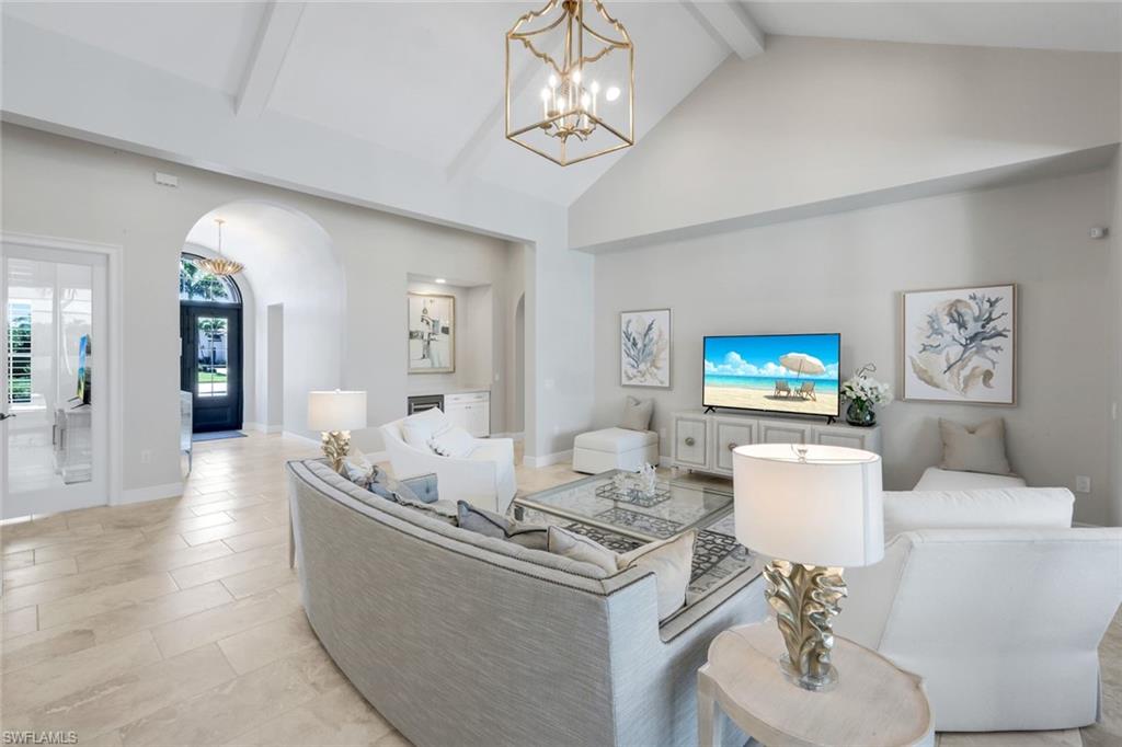 3233 TAVOLARA LN