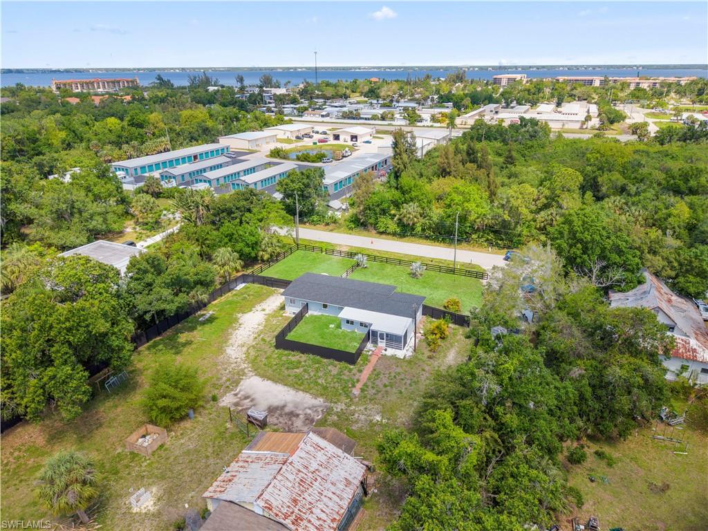 PUNTA GORDA - Residential