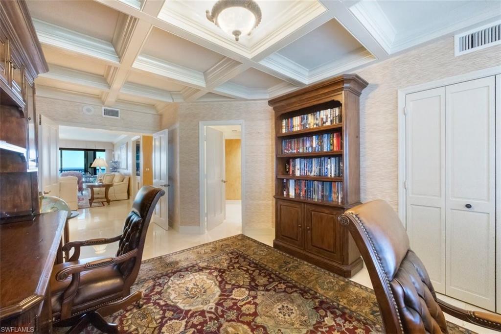 CARLYSLE AT BAY COLONY - Residential