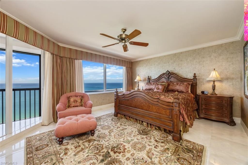 CARLYSLE AT BAY COLONY - Residential