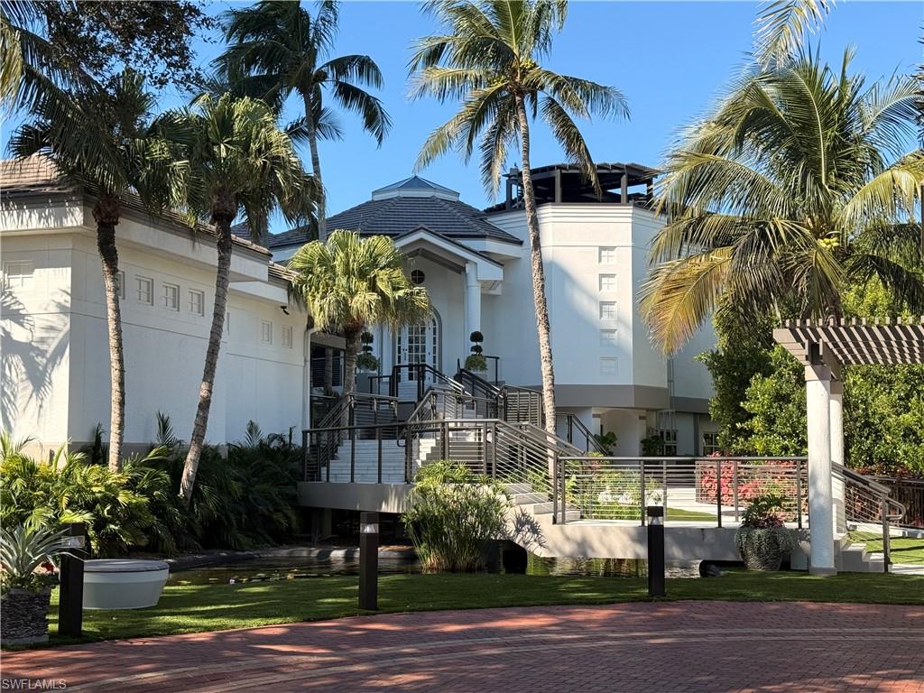 CARLYSLE AT BAY COLONY - Residential