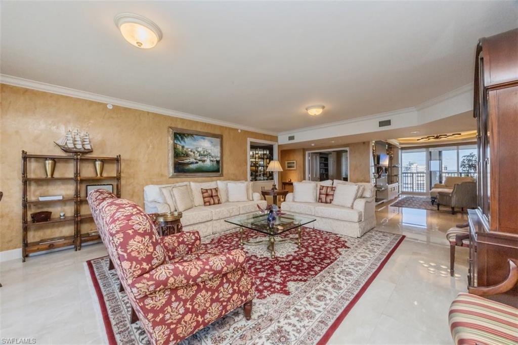 CARLYSLE AT BAY COLONY - Residential