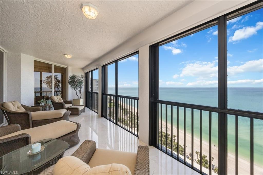 CARLYSLE AT BAY COLONY - Residential