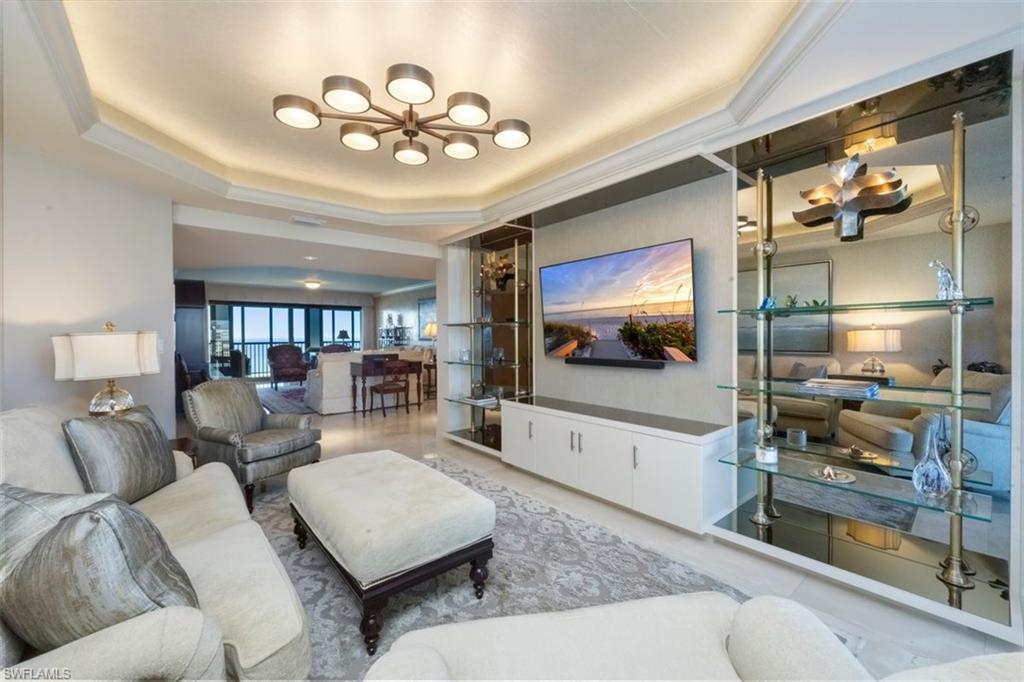 CARLYSLE AT BAY COLONY - Residential