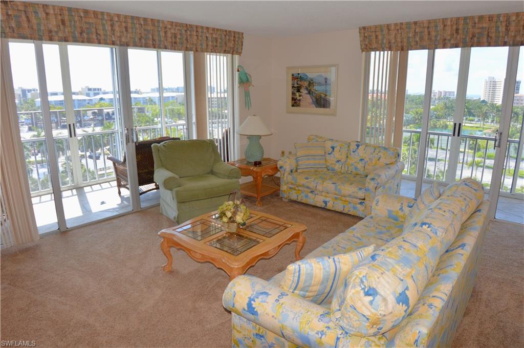 CRECIENTE - Residential