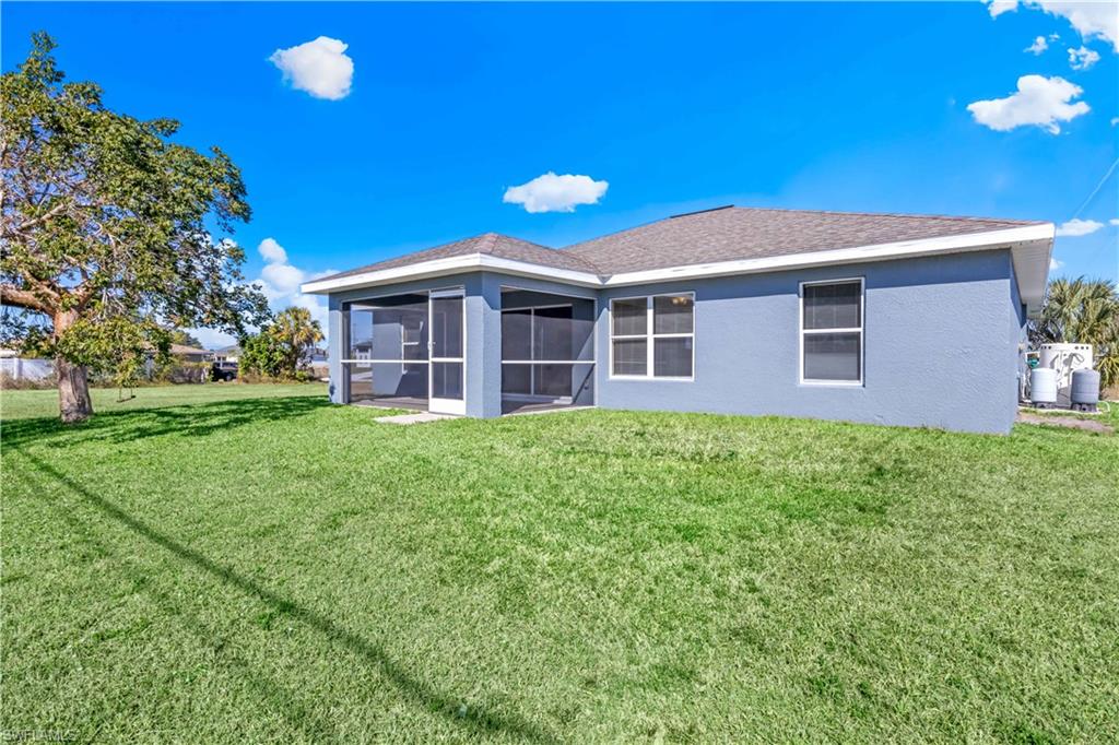 CAPE CORAL - Residential