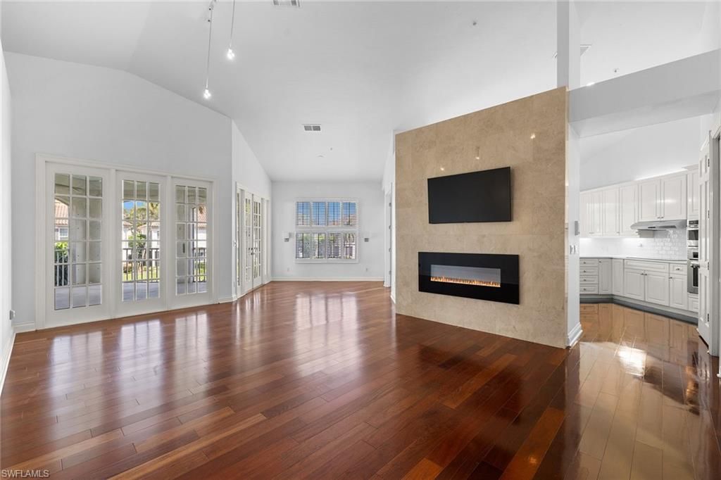 Photo of 156 Colonade CIR #1107, NAPLES, FL 34103 (MLS # 225077449)