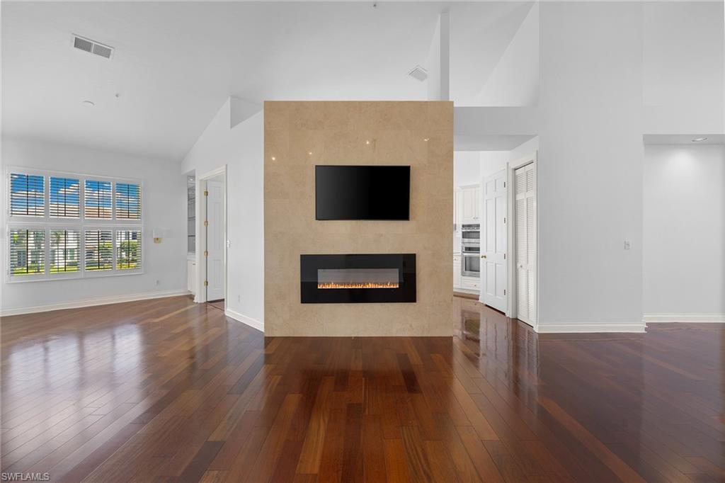 156 Colonade CIR 1107