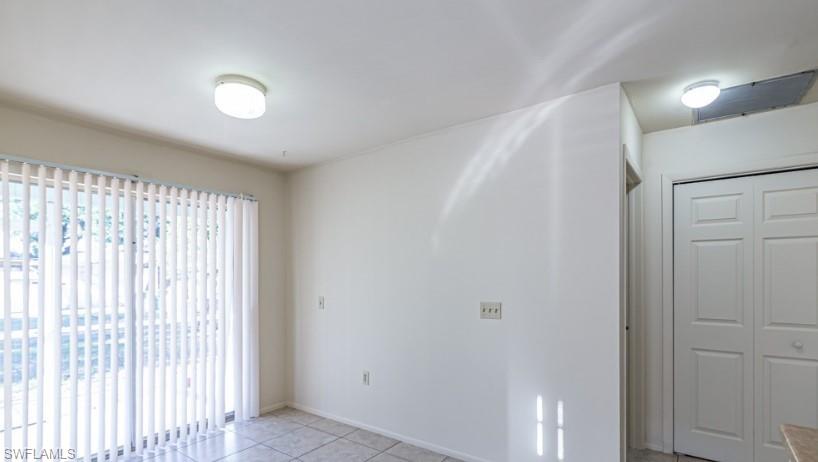 NAPLES VILLAS - Residential Lease