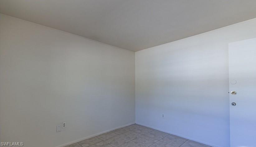 NAPLES VILLAS - Residential Lease