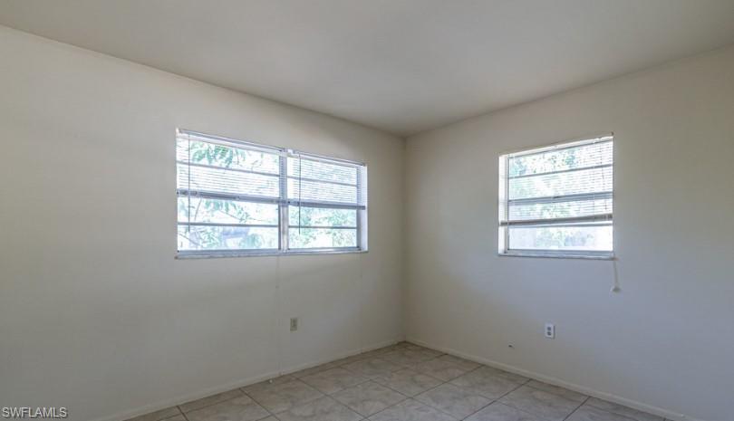 NAPLES VILLAS - Residential Lease