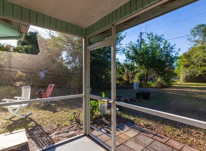 NAPLES VILLAS - Residential Lease