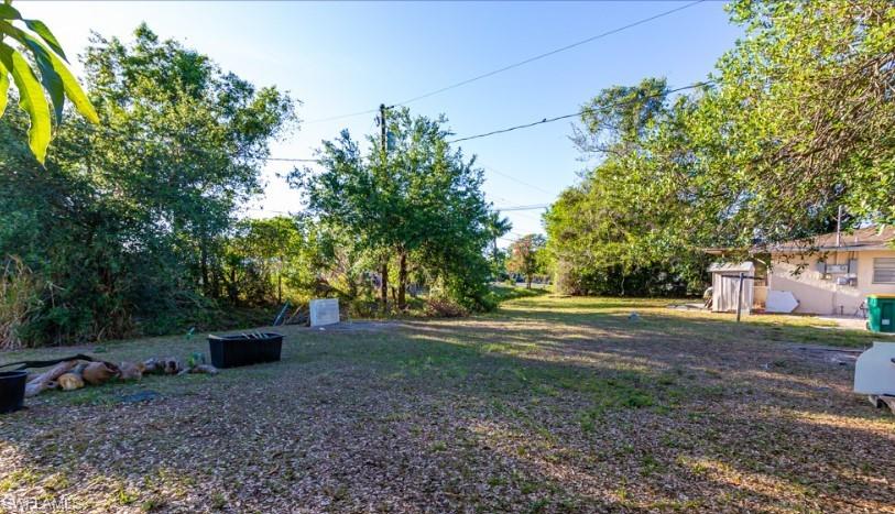 NAPLES VILLAS - Residential Lease