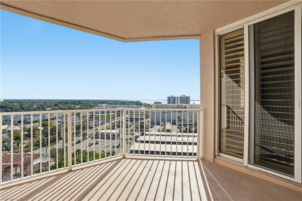 HIGH POINT PLACE - Residential