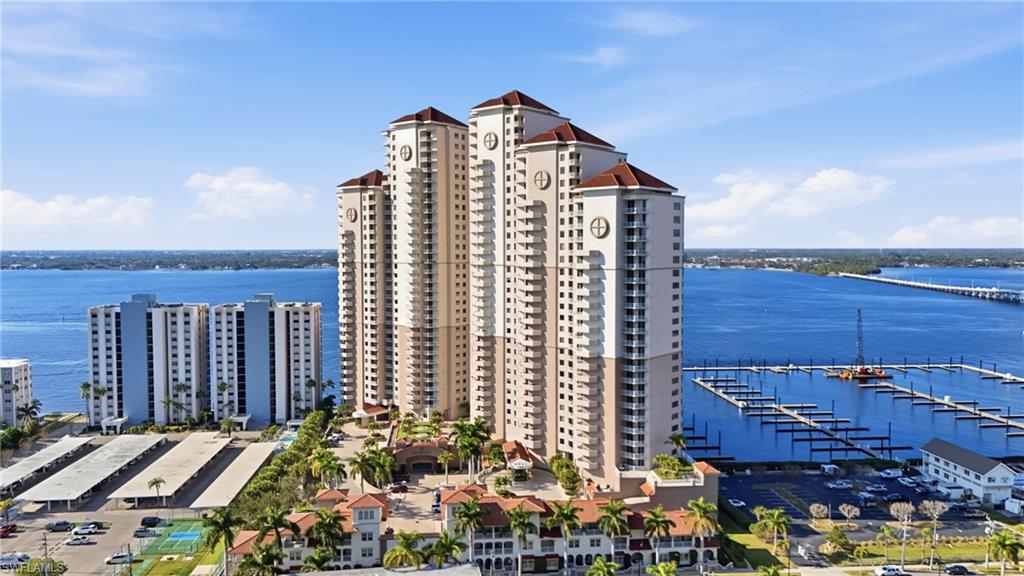 HIGH POINT PLACE - Residential