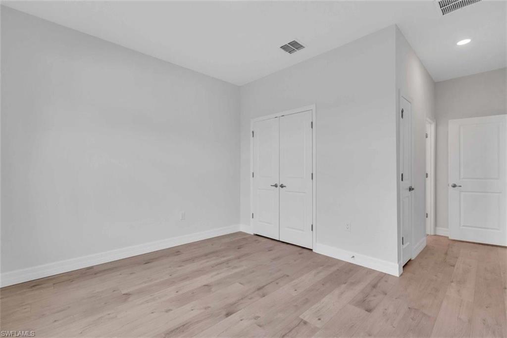 PORT CHARLOTTE - Residential