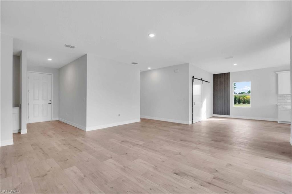 PORT CHARLOTTE - Residential