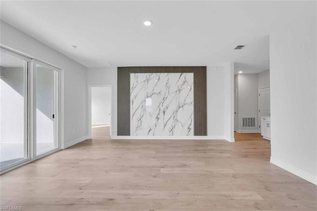 PORT CHARLOTTE - Residential