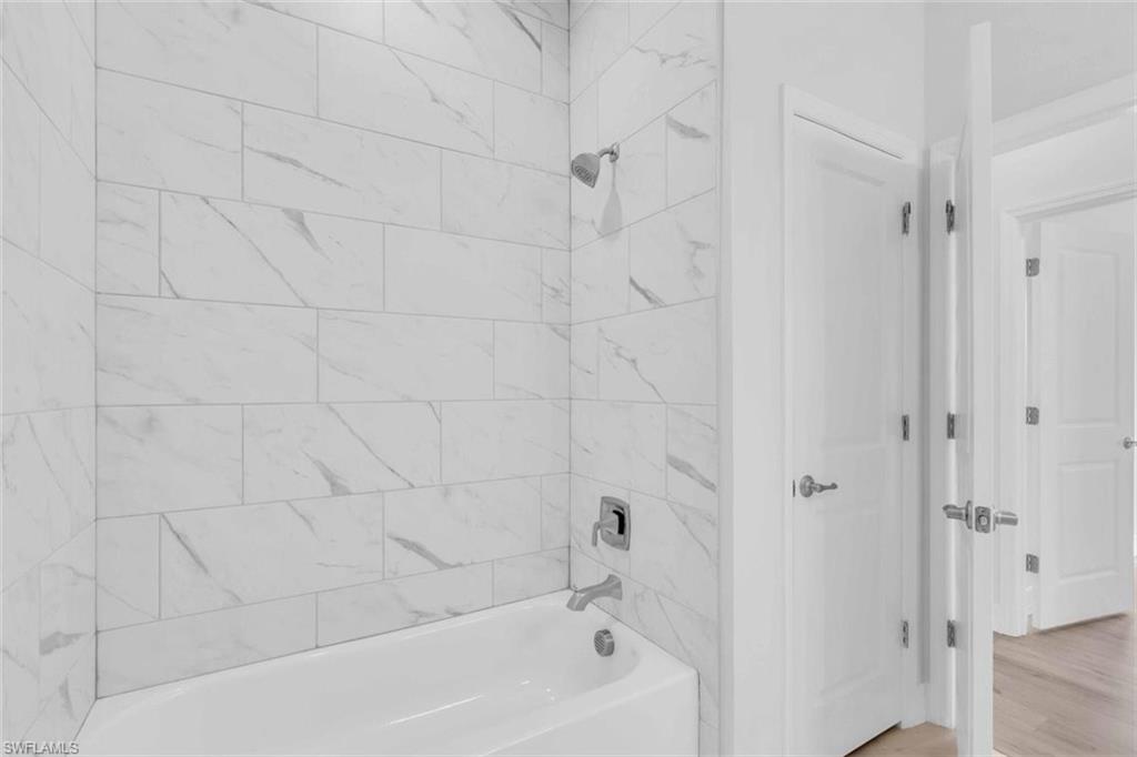 PORT CHARLOTTE - Residential