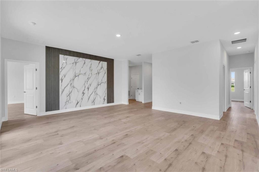 PORT CHARLOTTE - Residential