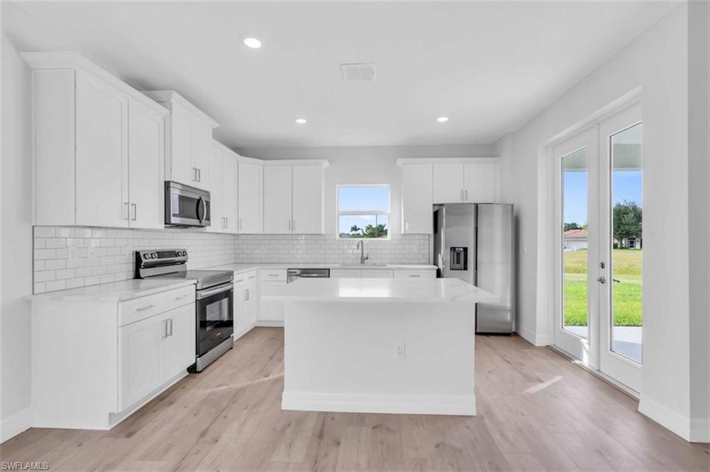 PORT CHARLOTTE - Residential