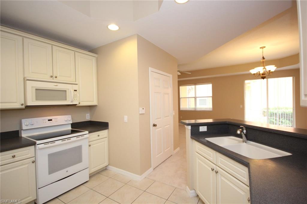 SAIL HARBOUR - Residential