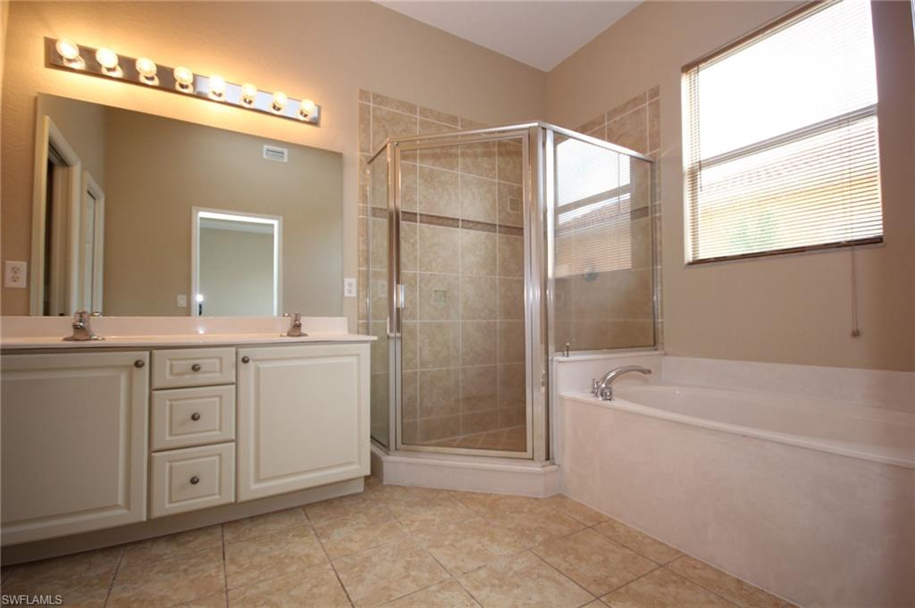 SAIL HARBOUR - Residential