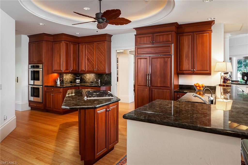 ESTATES AT GREY OAKS - Residential