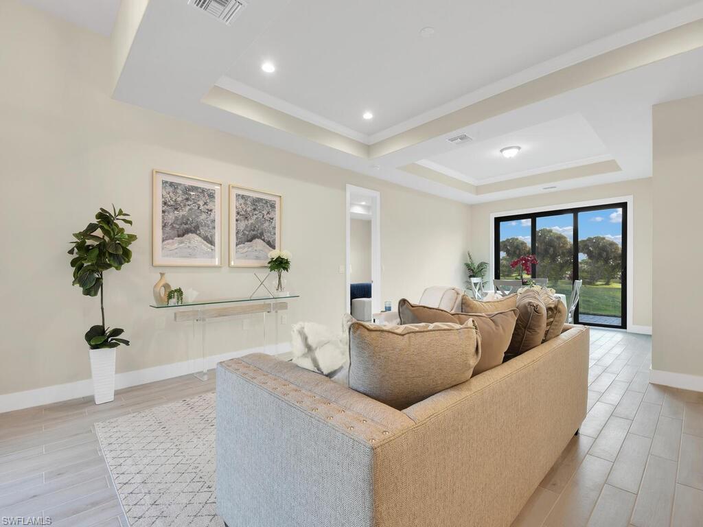 BUCKINGHAM - Residential