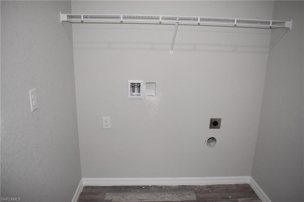 NORTH PORT - Residential Lease