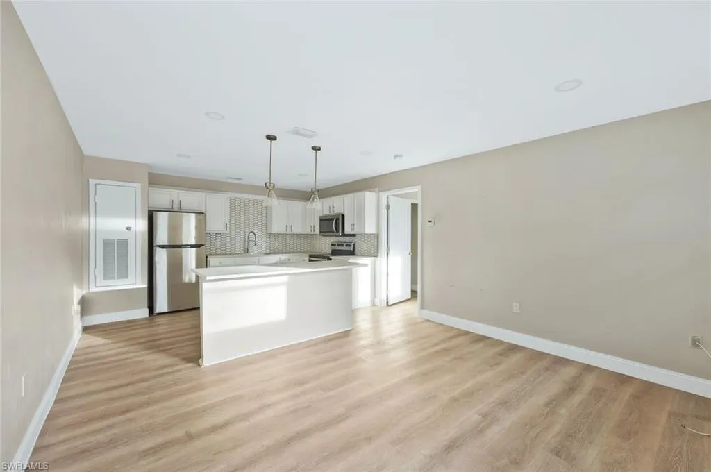 Punta Gorda, Florida 33980, United States, ,Commercial,Active,4229