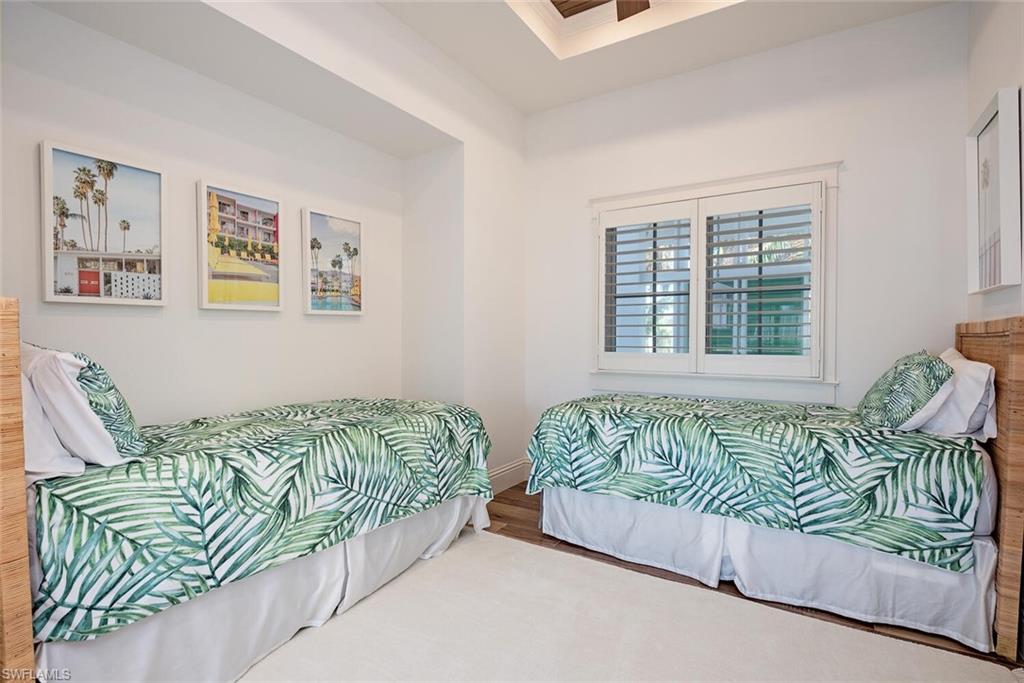 OLDE NAPLES - Residential