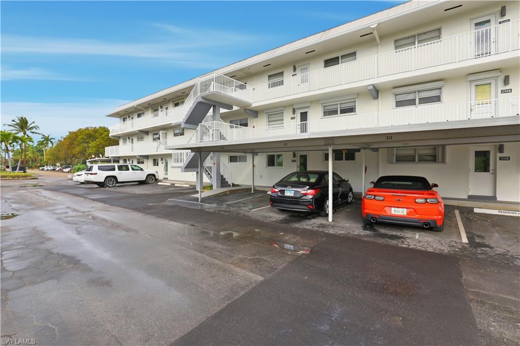 MARINA MANOR - Residential