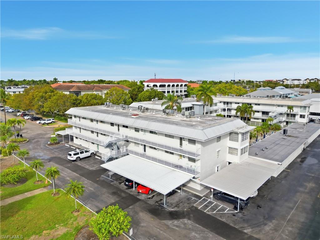 MARINA MANOR - Residential