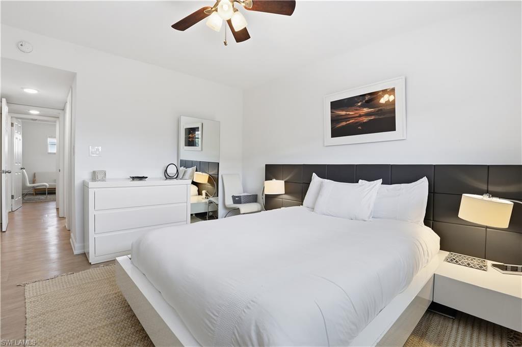 MARINA MANOR - Residential