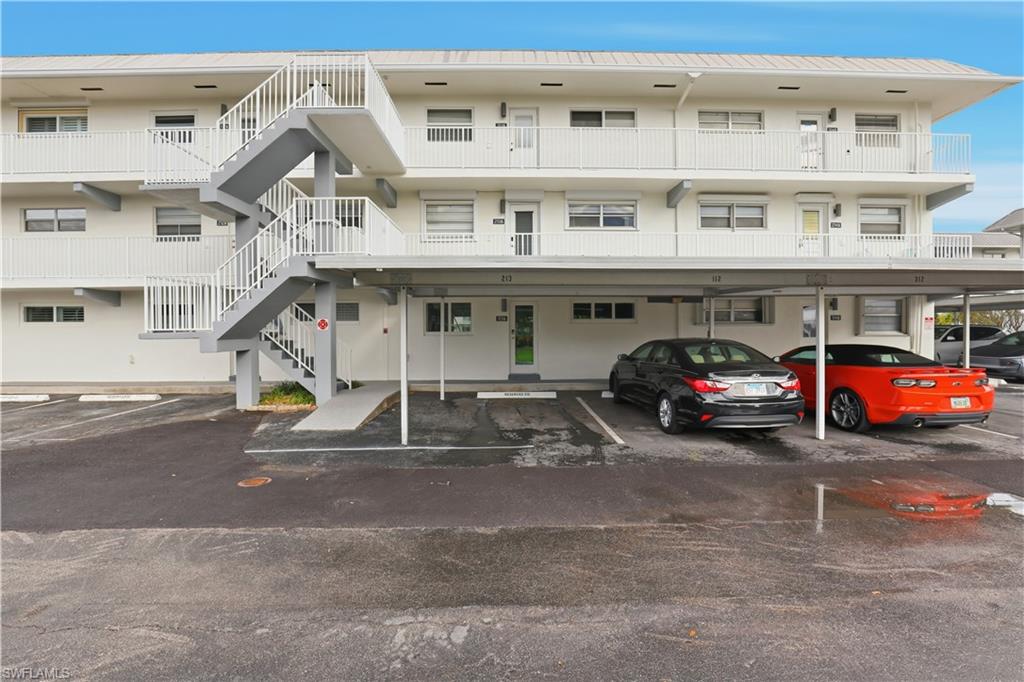 MARINA MANOR - Residential