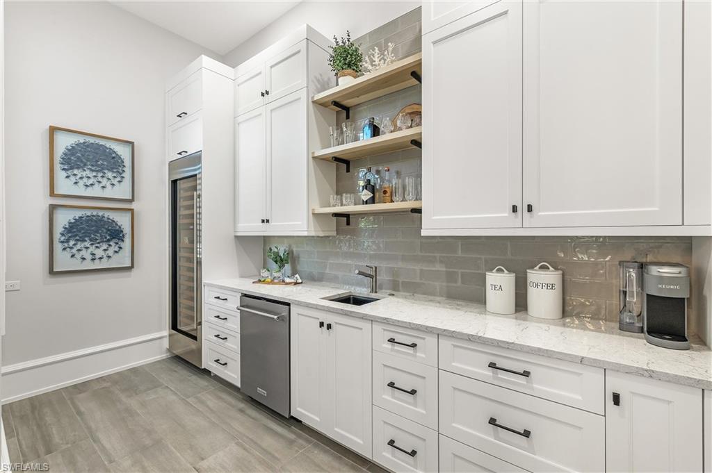 PINE RIDGE ESTATES - Residential