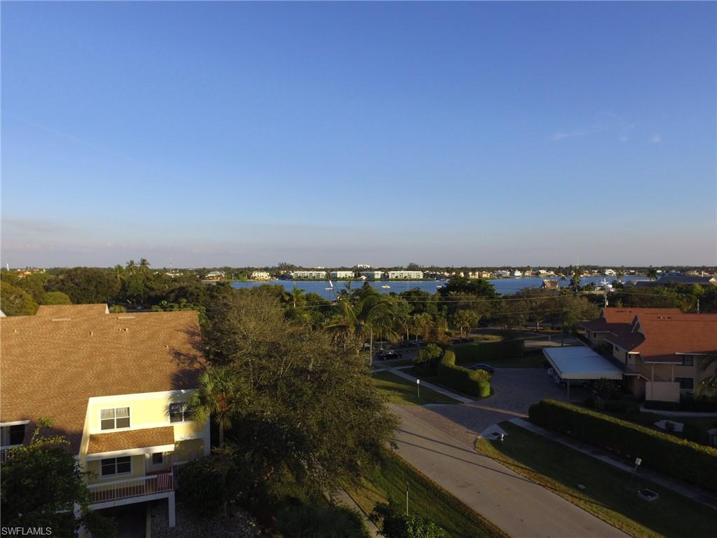 OLDE NAPLES - Commercial Sale