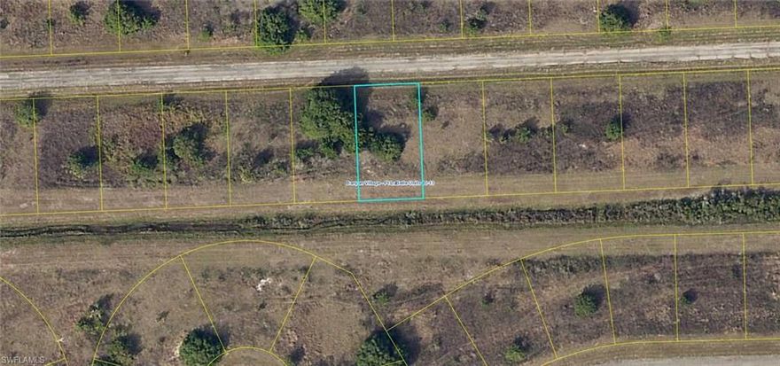 Looking to invest or build your dream home, this is the perfect place. New development  area close to schools, shopping, SR 80 and surrounded by newly built homes. Approximately 40 minutes from Fort Myers.