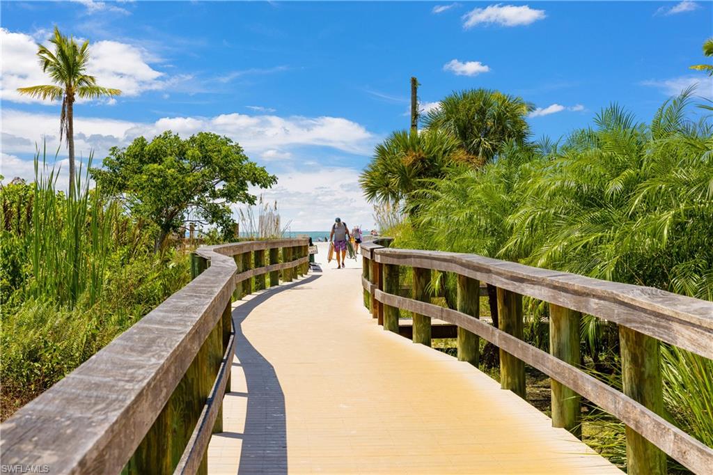 SANDS OF MARCO - Residential