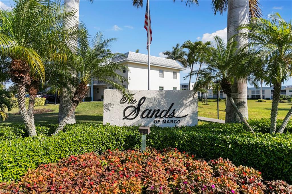 SANDS OF MARCO - Residential